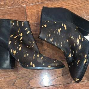 Cole Haan Women’s Calf Hair Block Heel Ankle Boots Black Brown Speckled Size 10